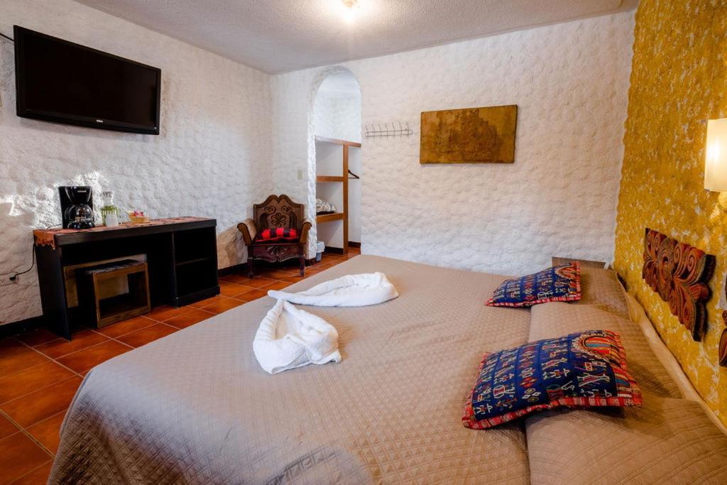 Hotel Fonda Del Sol Panajachel Dış mekan fotoğraf