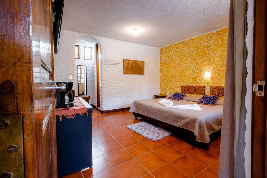 Hotel Fonda Del Sol Panajachel Dış mekan fotoğraf