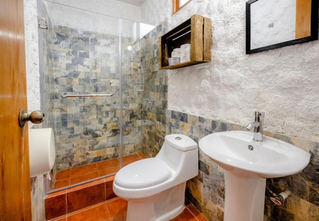 Hotel Fonda Del Sol Panajachel Dış mekan fotoğraf