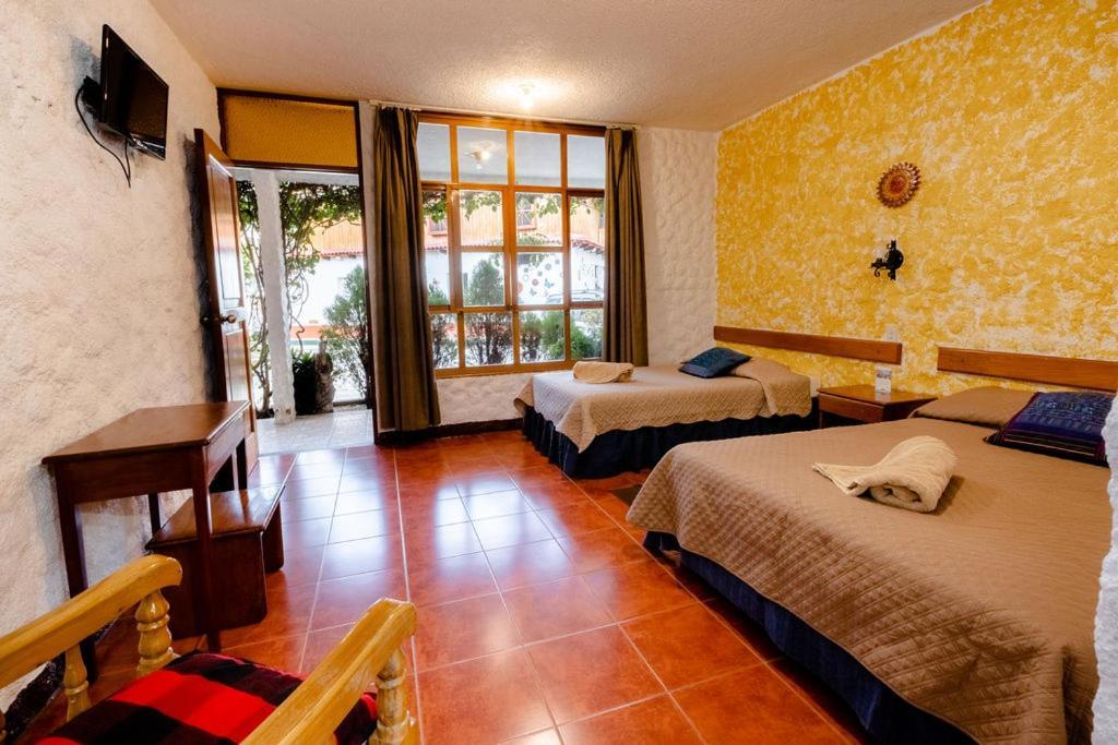Hotel Fonda Del Sol Panajachel Dış mekan fotoğraf
